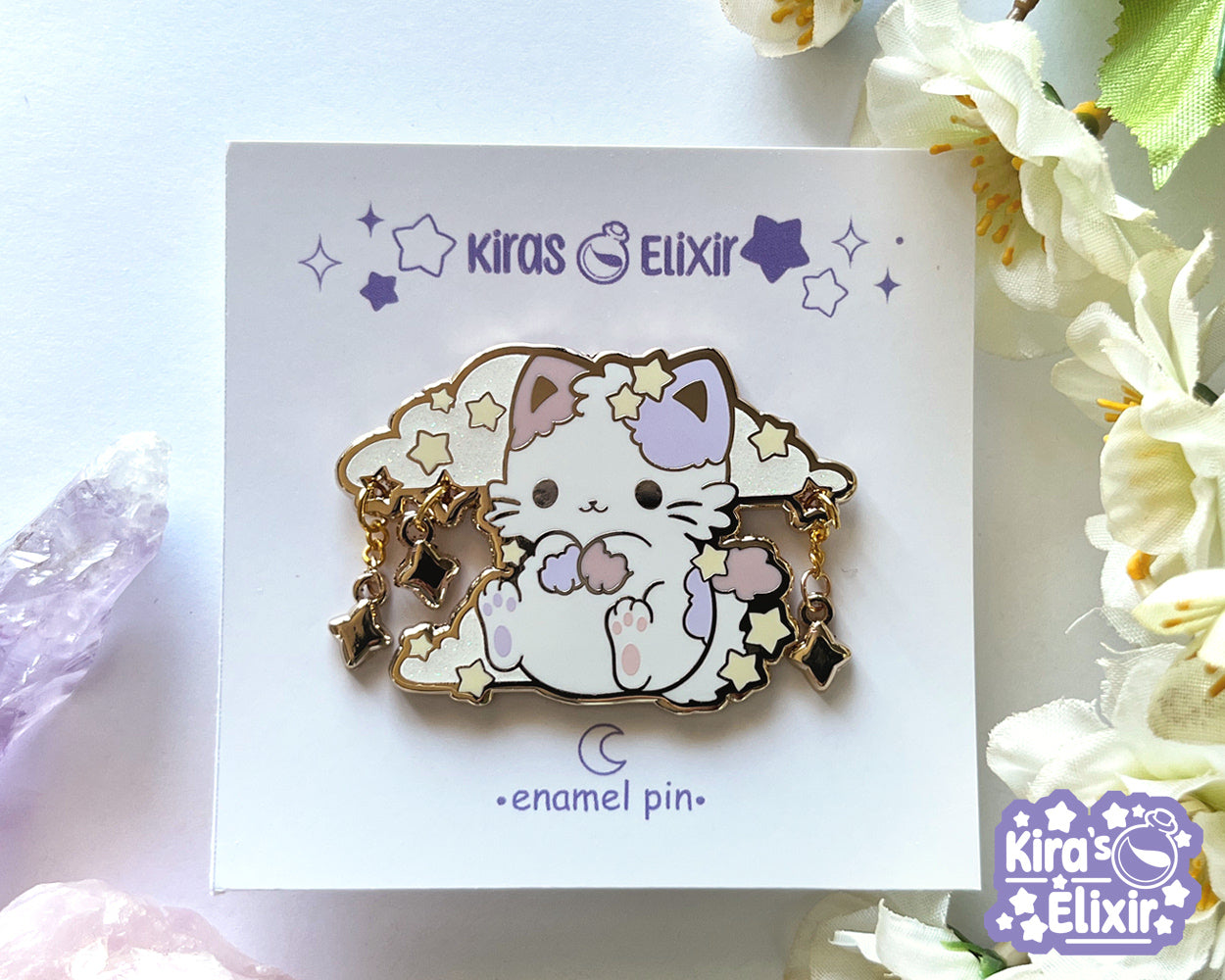 Dreamy Kitty - hard enamel pin