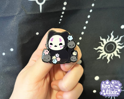 Faceless Kitty - hard enamel pin