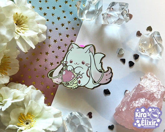 Incubator Kitty - hard enamel pin