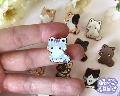 Mini Kitties - hard enamel pin