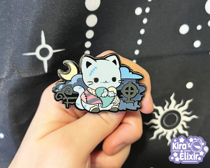 Sally Kitty - hard enamel pin