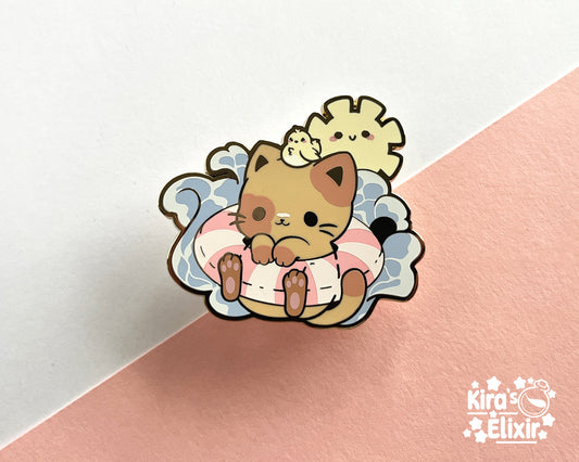 Summer Kitty - hard enamel pin
